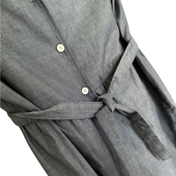 L’Ecole Des Femmes
Chambray Bardot Dress
Size Medium - Picture 10 of 10